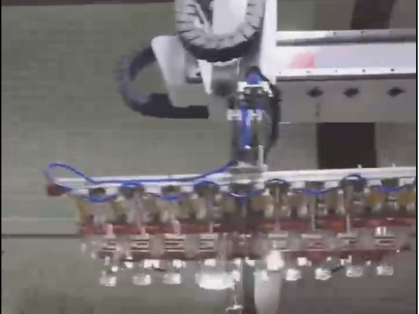 ZP260PET機型生產醫用試管一模20個